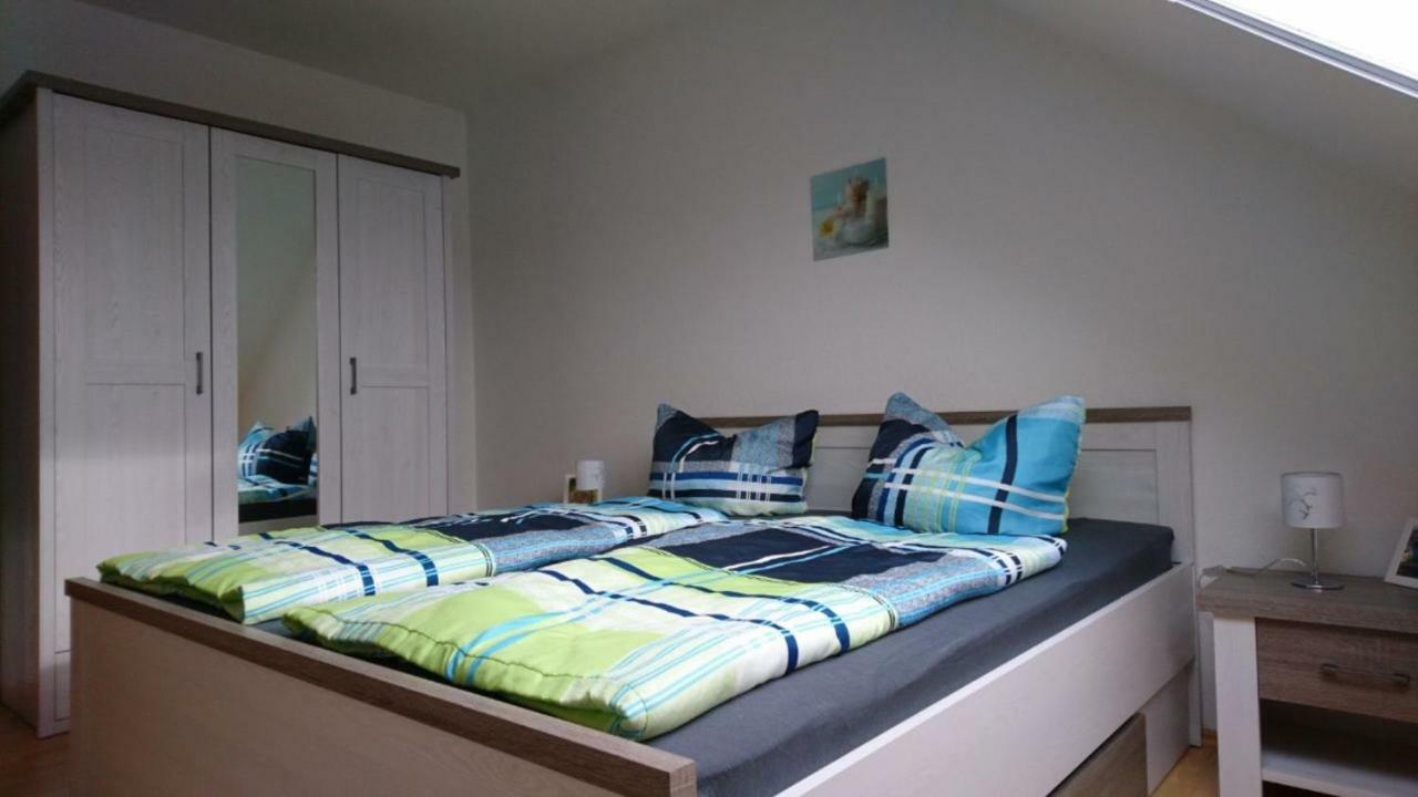 Ferienwohnung Mit Domblick 萨勒河畔瑙姆堡 外观 照片